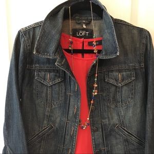 LOFT Cropped Jean Jacket 💙👕